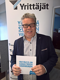 Kajaanin Yrittäjät ry:n puheenjohtaja, Priiffari Oy:n toimitusjohtaja Jari Haapaniemi.  Kuva: Pekka Ojalehto