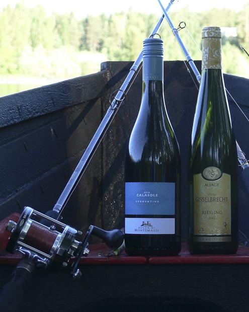 Kalaletin kanssa maistuu hedelmäinen valkoviini. Kuva: Eeva Remes