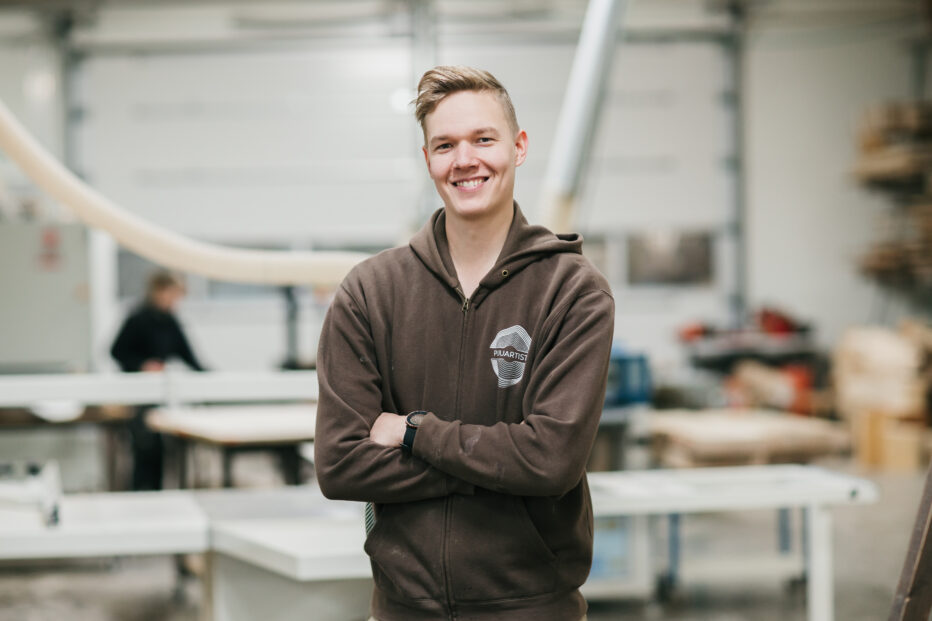 Miikka Kotilainen | Puuartisti