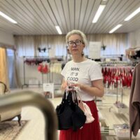 Arja Kyyny luopuu kivijalkamyymälästään Riihimäellä