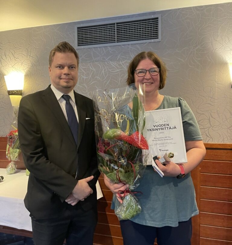Yrittäjät_palkitseminen 2022