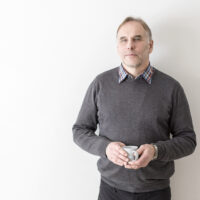 Kari Kivisaari, yksinyrittäjä