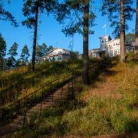 Hotelli Punkaharjun päärakennus syksyllä 2020. KUVA OLLI JAATINEN