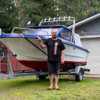 Janne Lehtimäki on veneenrakentaja alalla, jolla työt ovat vähissä