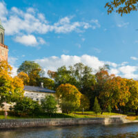 Aurajoki syysväreissä, kuva Turun kaupunki