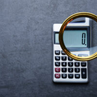 Uutuuskirja kertoo kymmenen konkurssiyrittäjän tarinan