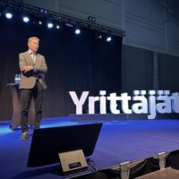 Mika Anttonen haluaa lisätä suomalaisten työtunteja