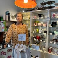 Opettajasta tuli teesalongin yrittäjä