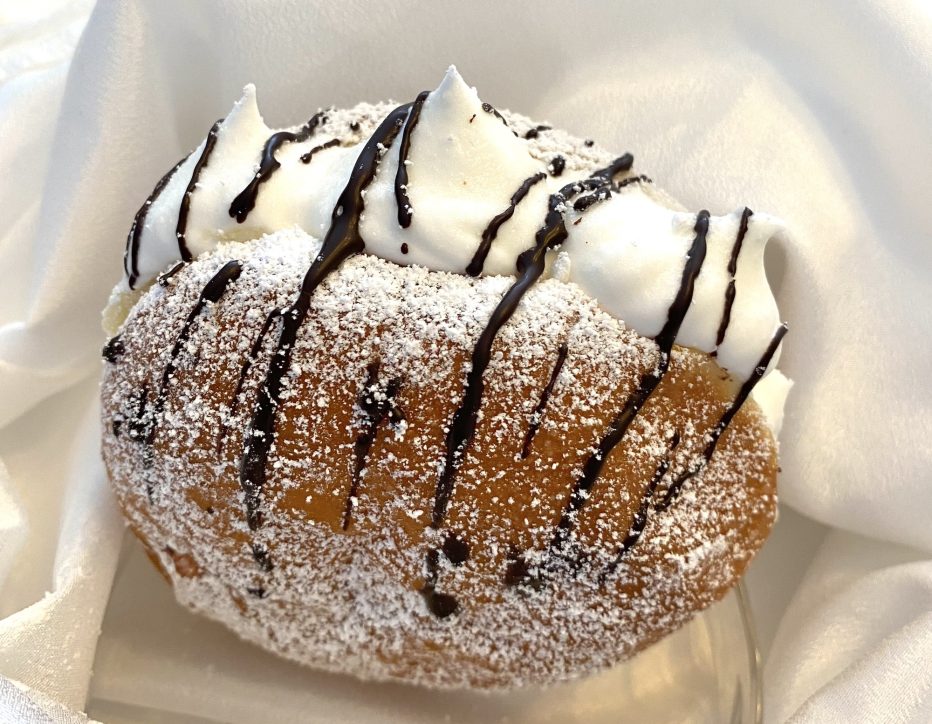 Polvijärveläisyrittäjän munkit ovat "övereitä"