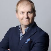 Toni Kemi Alexandria