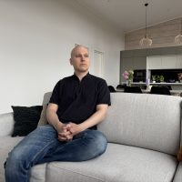 Podcast: Yrittäjä Ilari Tyni taistelee harvinaista syöpää vastaan