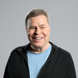 Kuvassa Mato Valtonen