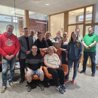 Etelä-Tampereen Yrittäjien ylimääräisen kokouksen osallistujat