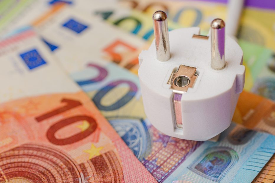 Energia halpeni selvästi