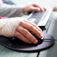 Yrittäjä, näin ehkäiset työtapaturmia