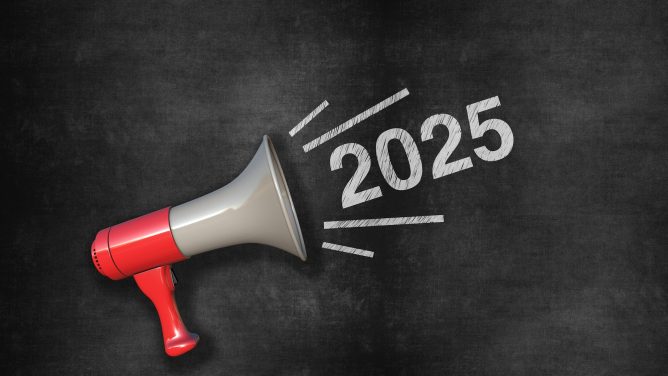 Yrittäjä, toimita tilinpäätös ajoissa