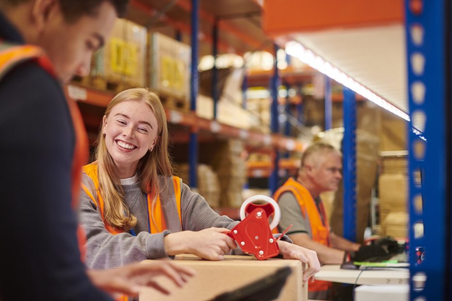 Nuoret kannattavat laajasti yleistä ansioturvaa